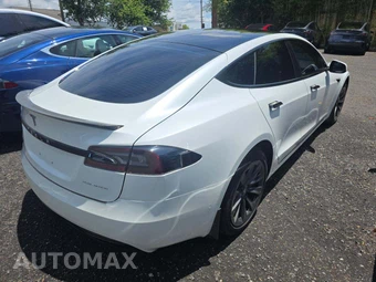 2020 Tesla Model S Long Range Plus - miniatura 3