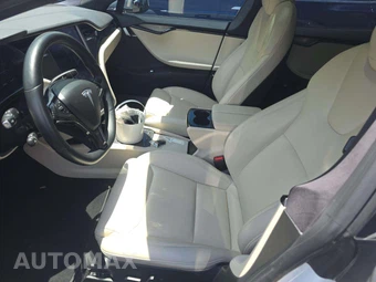 2020 Tesla Model S Long Range Plus - miniatura 6
