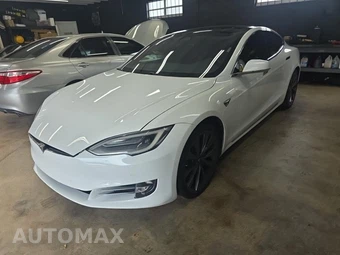 2020 Tesla Model S Long Range Plus