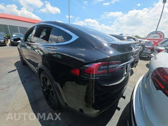 2020 Tesla Model X Long Range - miniatura 2