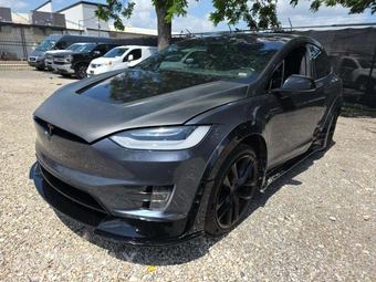 2020 Tesla Model X Long Range