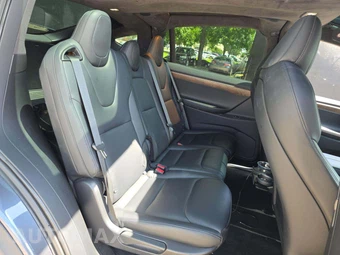 2020 Tesla Model X Long Range – miniatura 17