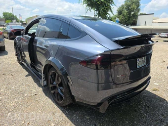 2020 Tesla Model X Long Range – miniatura 2