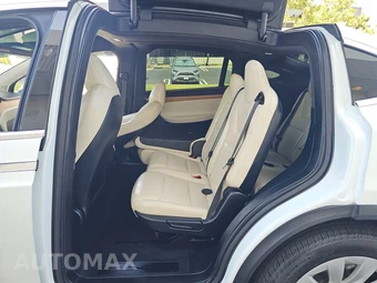 2020 Tesla Model X Long Range Plus - miniatura 13