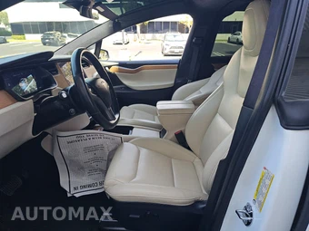 2020 Tesla Model X Long Range Plus - miniatura 7
