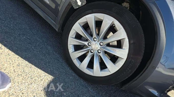 2020 Tesla Model X Long Range Plus - miniatura 28