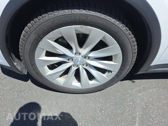 2020 Tesla Model X Long Range Plus - miniatura 19