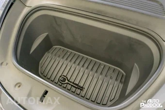 2020 Tesla Model Y - miniatura 21