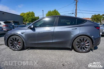 2020 Tesla Model Y - miniatura 8