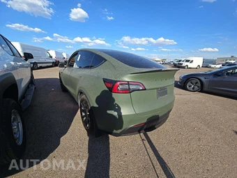 2020 Tesla Model Y Long Range - miniatura 2