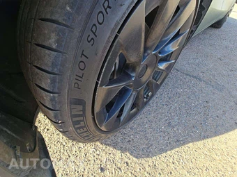 2020 Tesla Model Y Long Range - miniatura 25