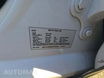 2020 Tesla Model Y Long Range - miniatura 5