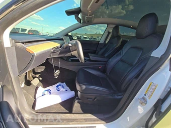 2020 Tesla Model Y Long Range - miniatura 6