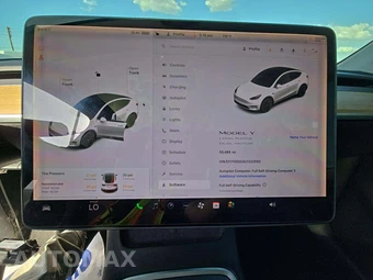 2020 Tesla Model Y Long Range - miniatura 9