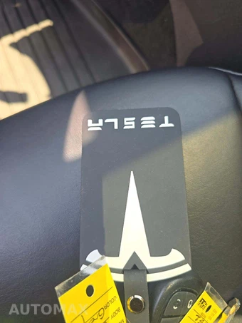 2020 Tesla Model Y Long Range - miniatura 8