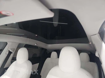 2020 Tesla Model Y Long Range - miniatura 11
