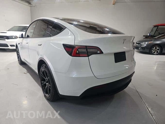 2020 Tesla Model Y Long Range - miniatura 2