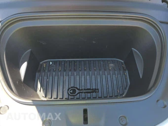 2020 Tesla Model Y Long Range - miniatura 26