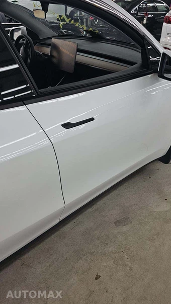 2020 Tesla Model Y Long Range - miniatura 28