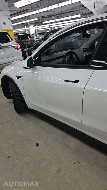 2020 Tesla Model Y Long Range - miniatura 39