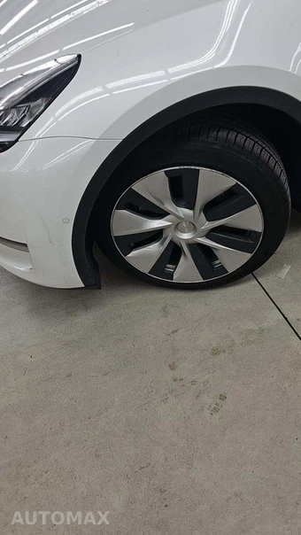 2020 Tesla Model Y Long Range - miniatura 40