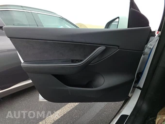 2020 Tesla Model Y Long Range - miniatura 9