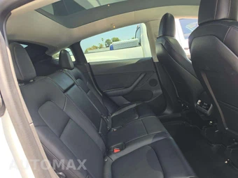 2020 Tesla Model Y Long Range - miniatura 17