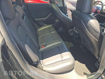 2020 Tesla Model Y Long Range - miniatura 15