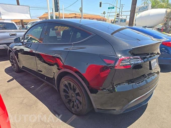 2020 Tesla Model Y Long Range - miniatura 2
