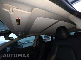 2020 Tesla Model Y Long Range – miniatura 11