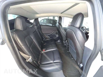 2020 Tesla Model Y Long Range – miniatura 16
