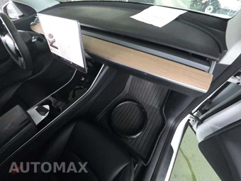 2020 Tesla Model Y Long Range – miniatura 19