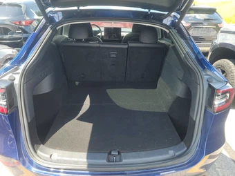 2020 Tesla Model Y Long Range – miniatura 16