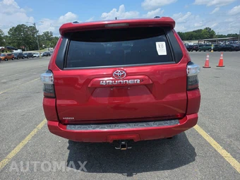 2020 Toyota 4Runner SR5 – miniatura 5