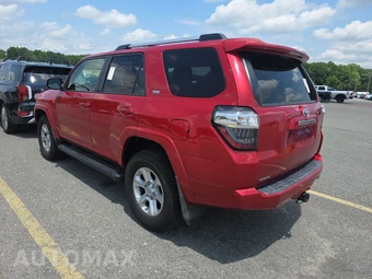 2020 Toyota 4Runner SR5 – miniatura 6
