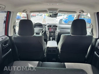 2020 Toyota 4Runner SR5 - miniatura 13