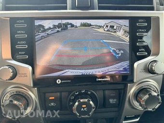 2020 Toyota 4Runner SR5 - miniatura 19