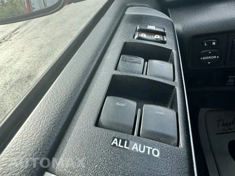 2020 Toyota 4Runner SR5 - miniatura 34