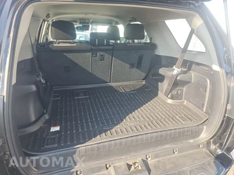 2020 Toyota 4Runner SR5 - miniatura 24