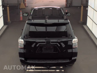 2020 Toyota 4Runner SR5 - miniatura 6