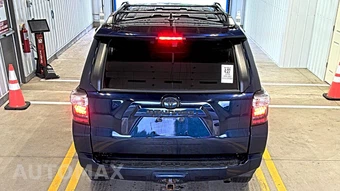 2020 Toyota 4Runner SR5 Premium – miniatura 5