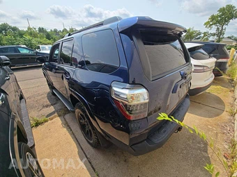 2020 Toyota 4Runner SR5 Premium - miniatura 2