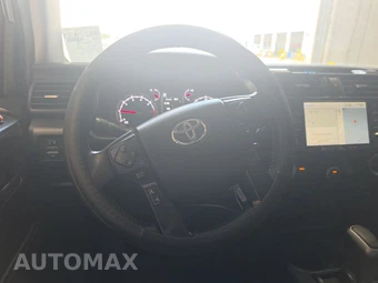2020 Toyota 4Runner TRD Off-Road - miniatura 10
