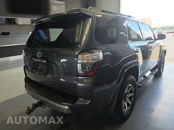 2020 Toyota 4Runner TRD Off-Road - miniatura 4