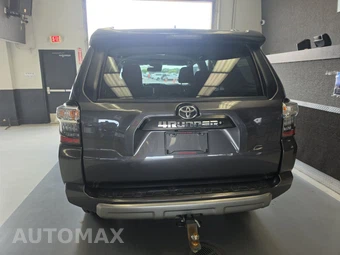 2020 Toyota 4Runner TRD Off-Road - miniatura 5