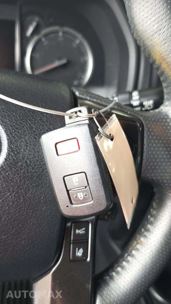 2020 Toyota 4Runner Venture - miniatura 17