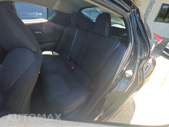 2020 Toyota C-HR LE - miniatura 13