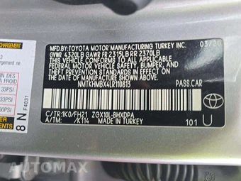 2020 Toyota C-HR LE - miniatura 5