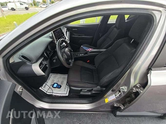 2020 Toyota C-HR LE - miniatura 6