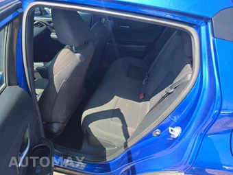 2020 Toyota C-HR LE - miniatura 13